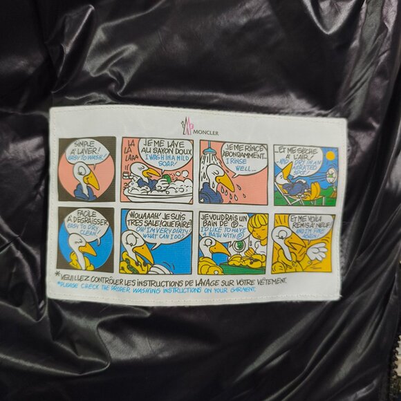 Moncler Shiny Lightweight Casual Warm Down Vest - Picture 11 of 13